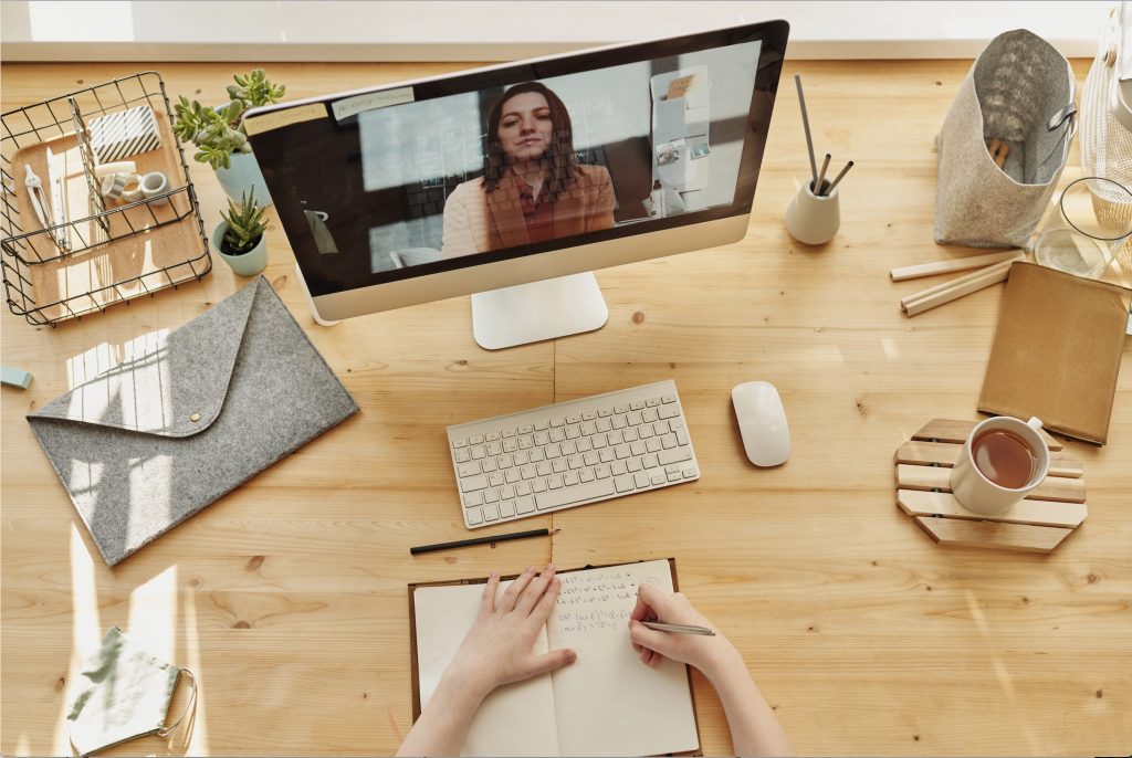 Réunions virtuelles et télétravail, est-ce que vos équipements sont à la hauteur? réunions virtuelles et télétravail