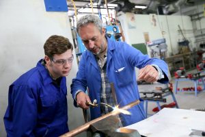 choisir son successeur en relève d'entreprise