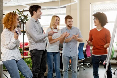 Motiver les employés : une approche innovante avec la pyramide RH! Motiver les employés,